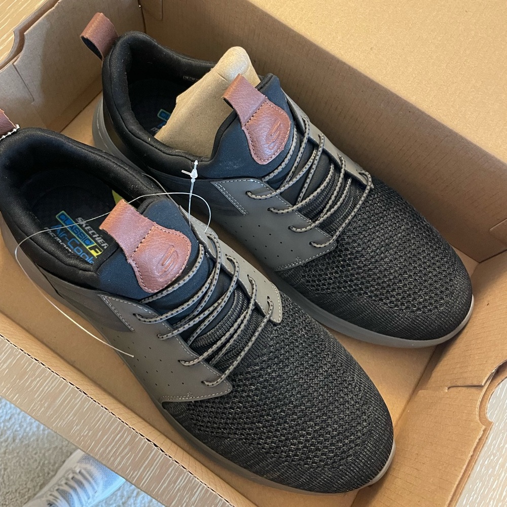 Sketchers Delson 3.0 Men's Casual Shoes